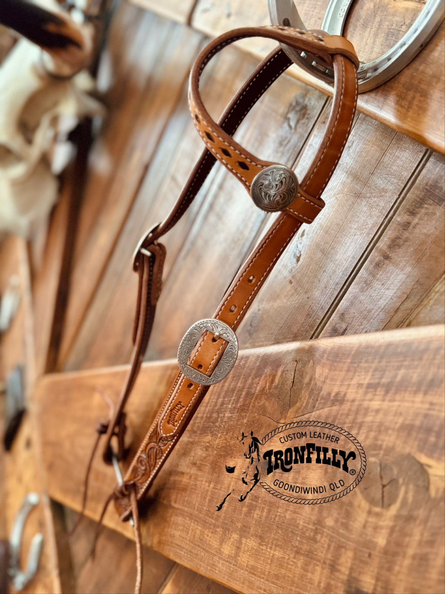 Sliding ear headstall- carved