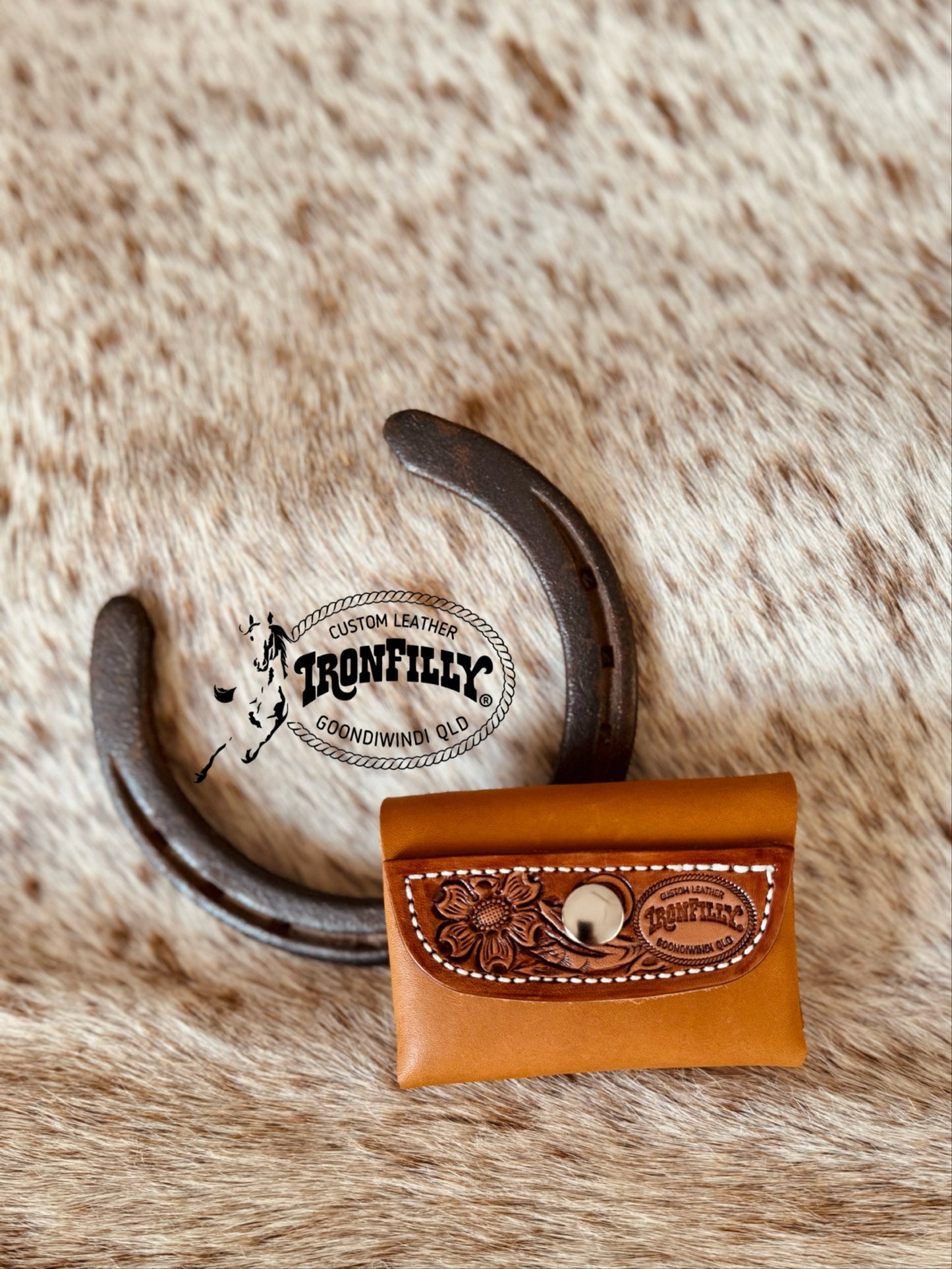 The Gypsy- Belt pouch/Comb