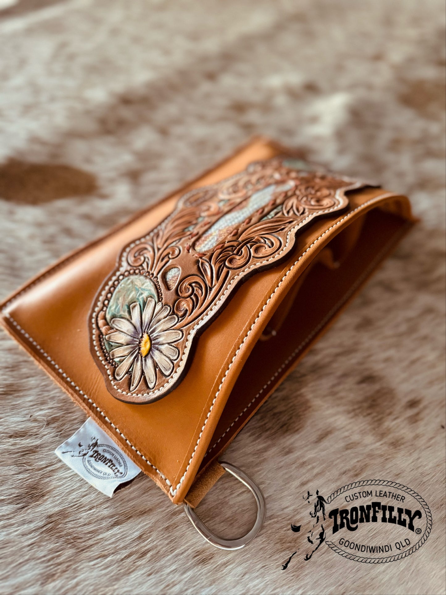 Dash organiser- Floral carved