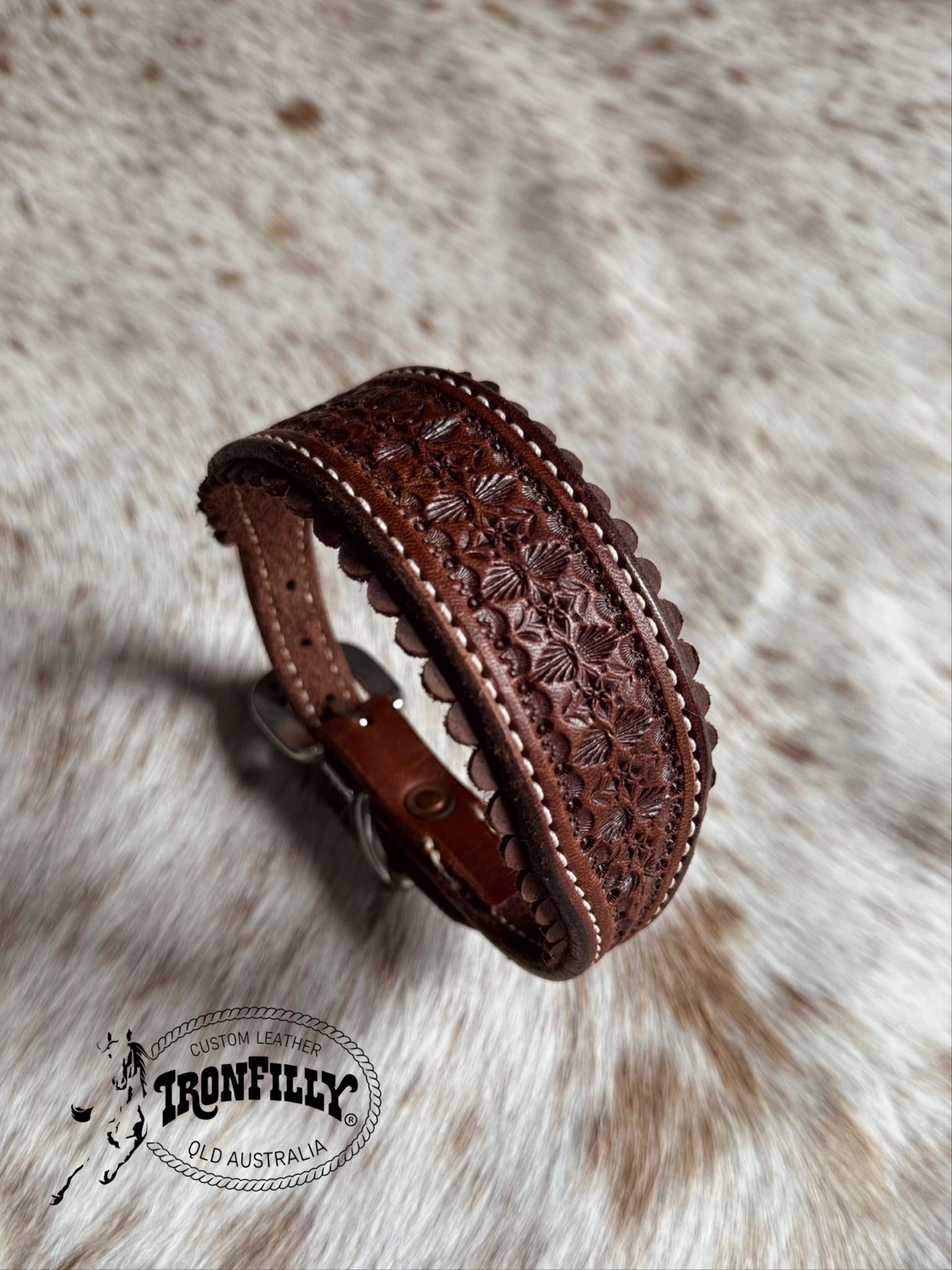 Dachshund Collar (Aztec buckle)