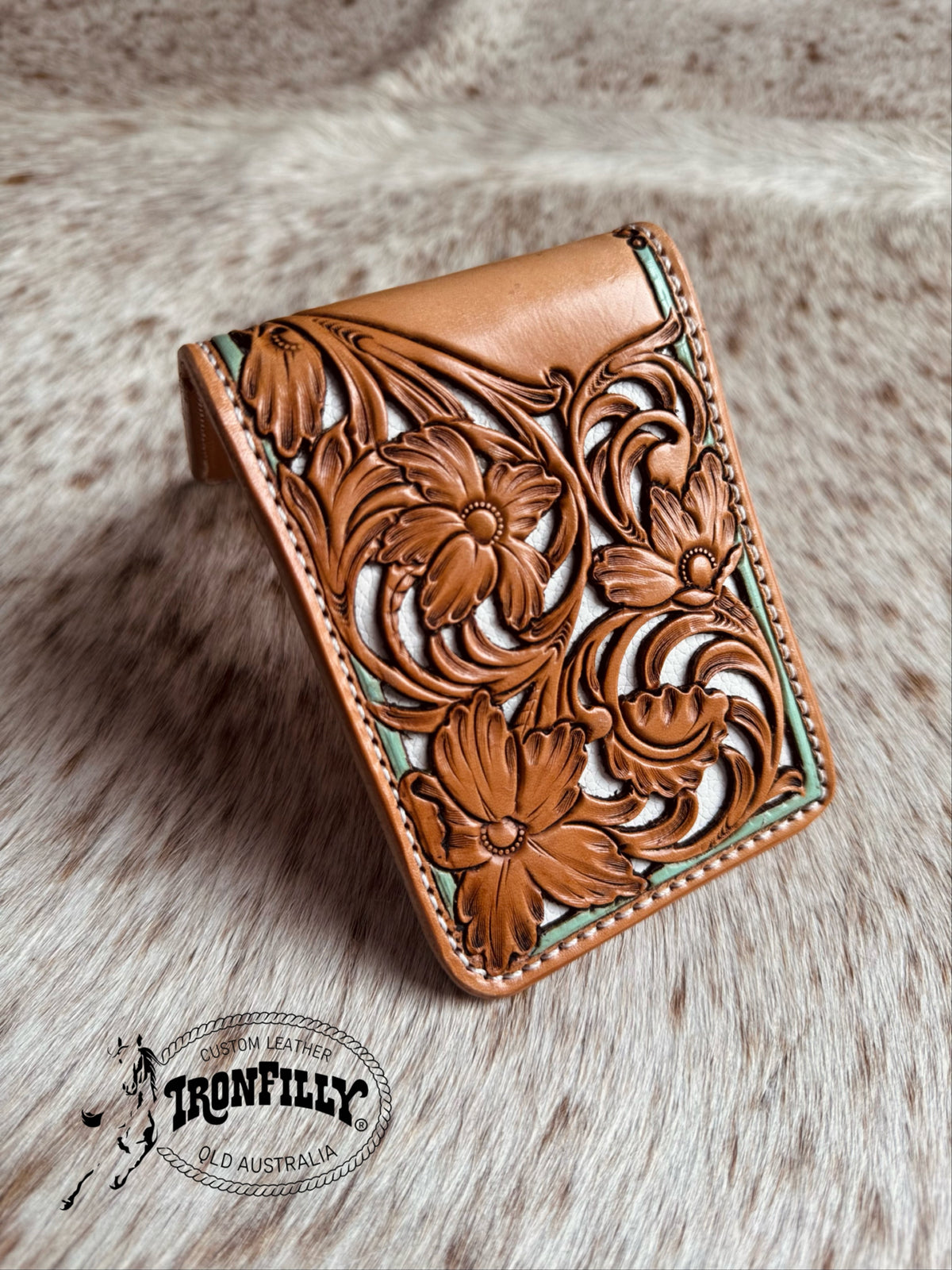 Floral carved filigree wallet