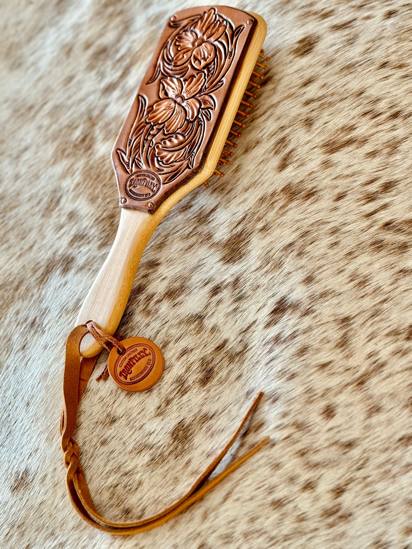 Hairbrush - Pale floral “Sheridan”